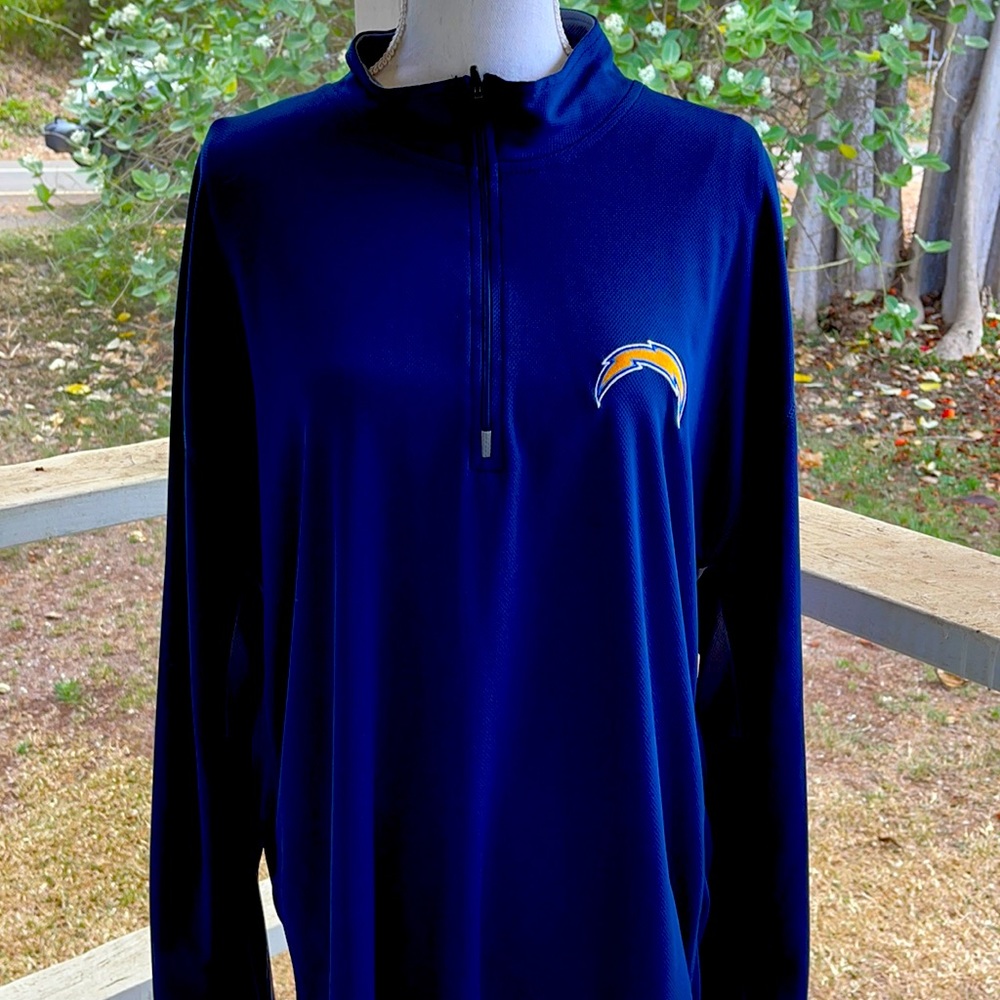 LA/SD chargers men’s pullover shirt size XXL